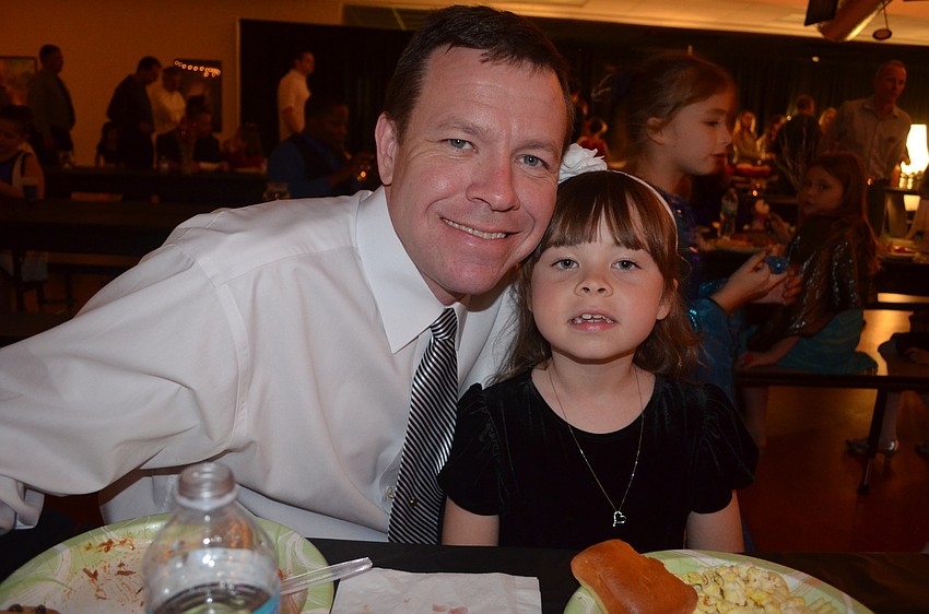 Danny and Kaylea Hook enjoy dinner before dancing.