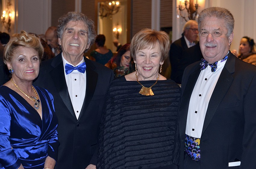 Aline an Arthur Siciliano with Paulette and Julian Rackow