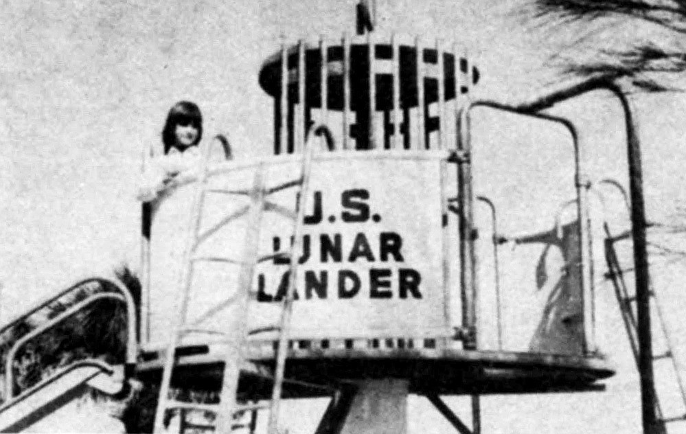 The Siesta Key children's playground included a lunar lander slide.