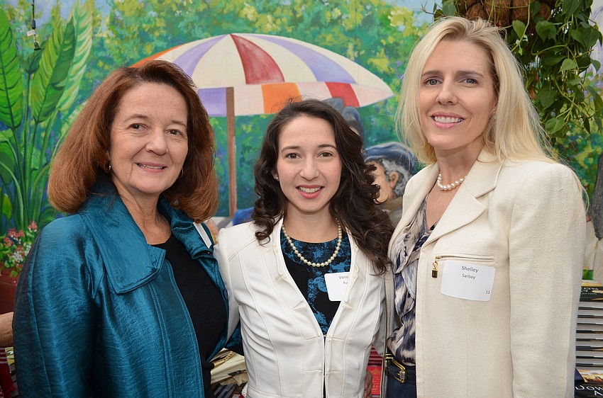 Tereza and Vanessa Russo with Shelley Sarbey