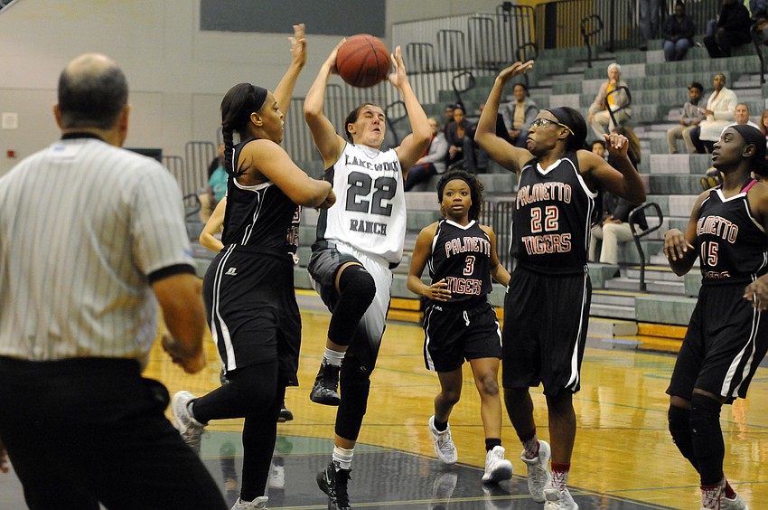 Lakewood Ranch senior Kyra Klarkowski goes up for a shot in the first quarter.
