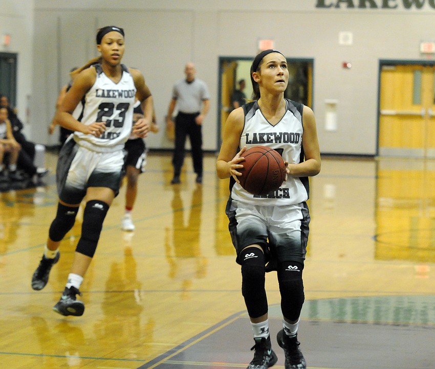 Lakewood Ranch senior Kailyn Scully goes up for a shot in the first half.