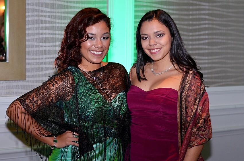 Nia and Nattalya Galan