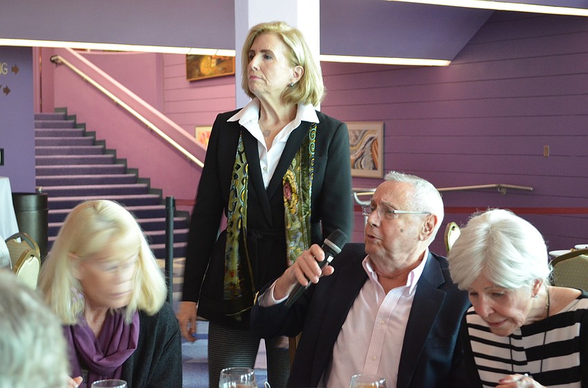 Don Blair asks guests Karl Rove and Jim Messina whether they think Donald Trump will  run as an independent nominee.