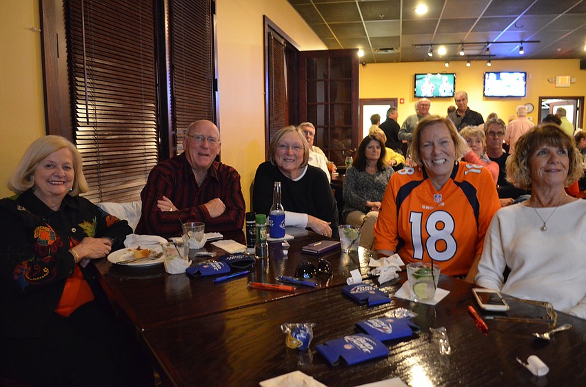 Linda and Hutch Hutchinson with Sandra Gutowski, Tinker Britton and Diane Yarrington