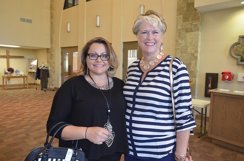 Models Raquel Martinez and Sandi Wolf