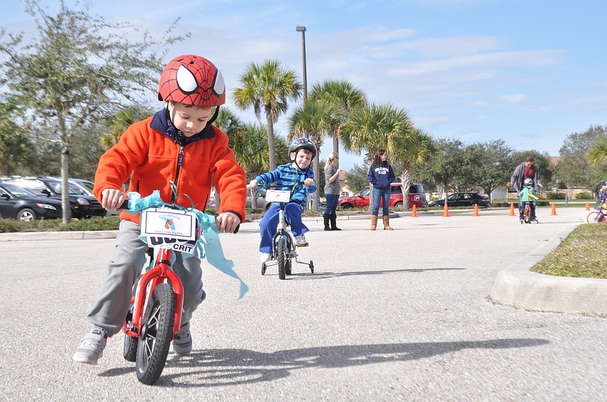 Kaden Pomeroy wizzes around a corner.