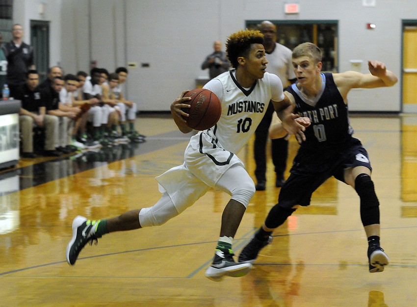 Lakewood Ranch sophomore guard Damien Gordon drives to the hoop.