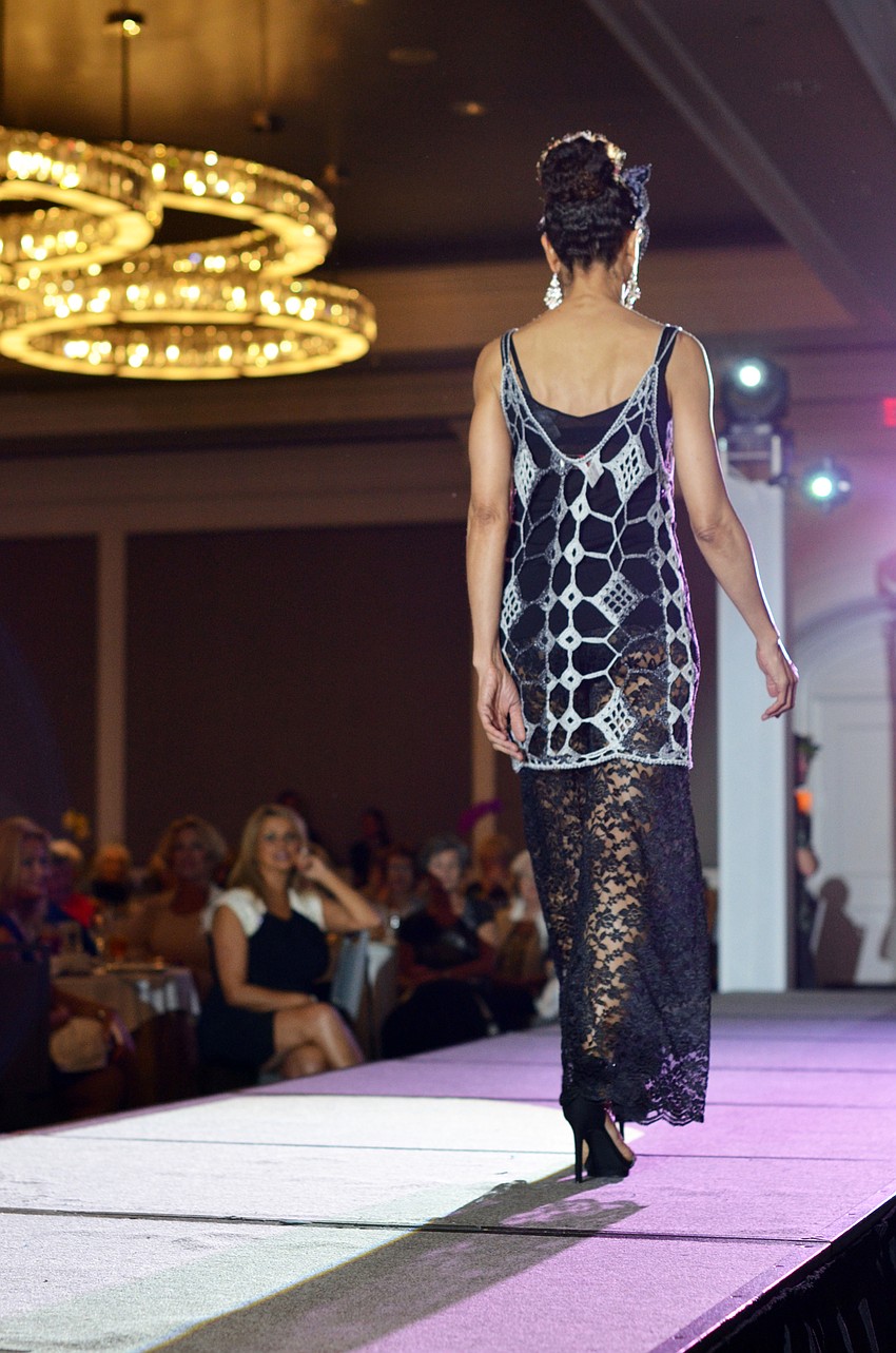 The SPARCCle on the Runway 'Tahitian Pearls' fashion show featured vintage 70s looks that are popular now.