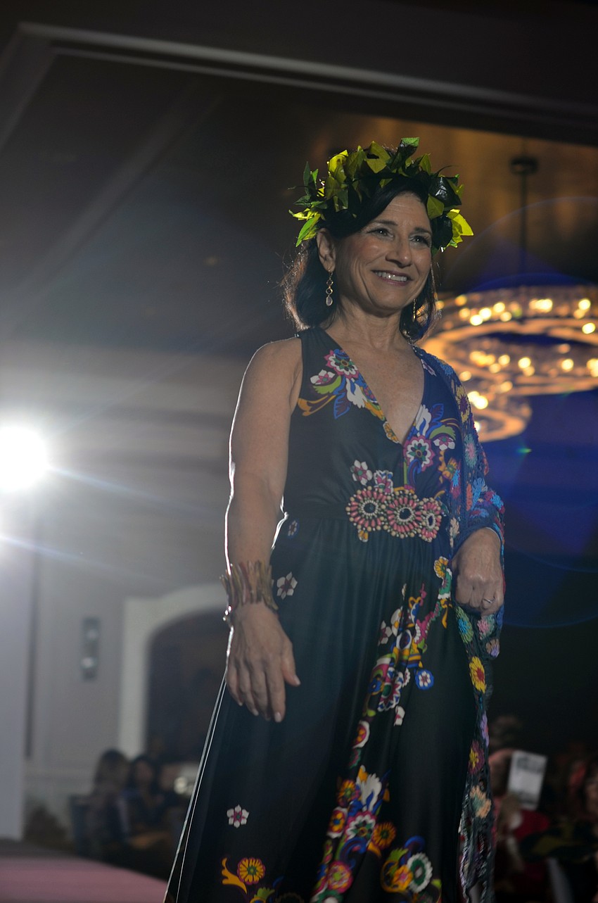 The SPARCCle on the Runway 'Tahitian Pearls' fashion show featured vintage 70s looks that are popular now.