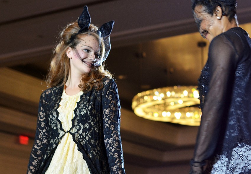 The SPARCCle on the Runway 'Tahitian Pearls' fashion show featured vintage 70s looks that are popular now.