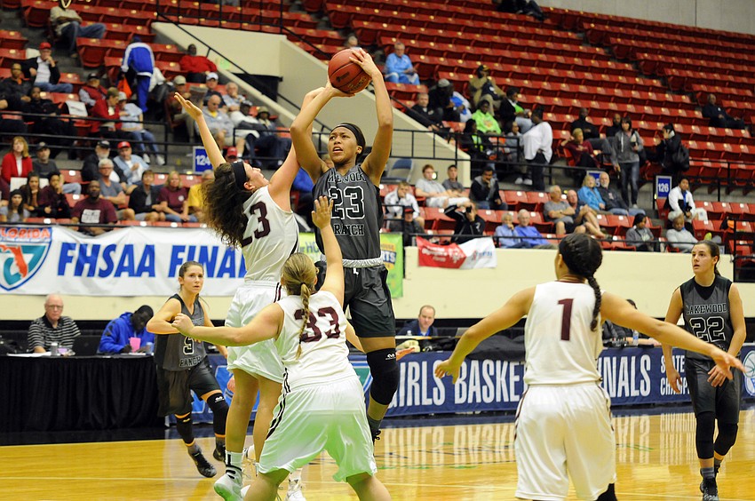 Lakewood Ranch junior forward LaDazhia Williams had five points in the first half.