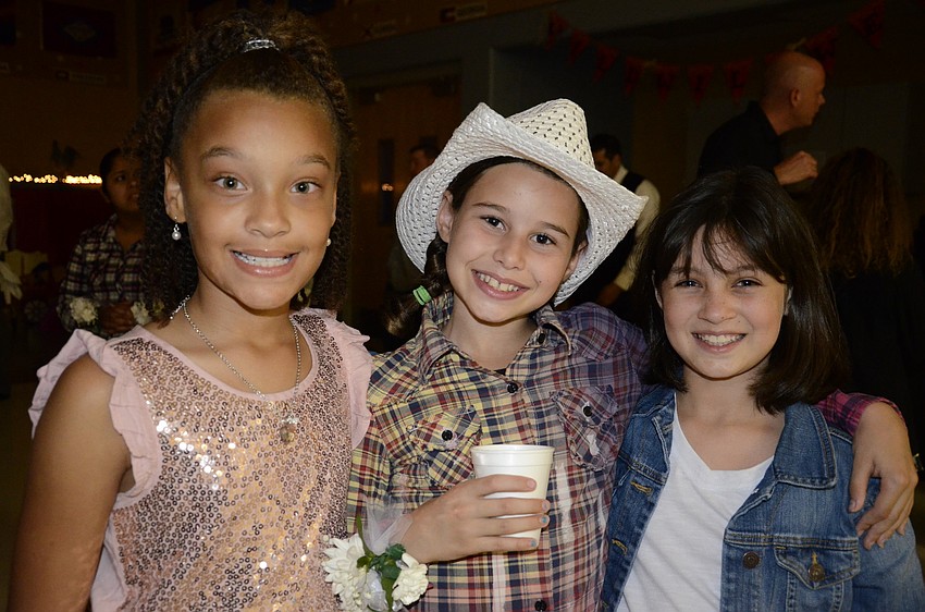 Aniya Feilds, Rylee Bennett and Hannah Wood