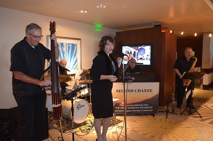 Second Chanze performs.