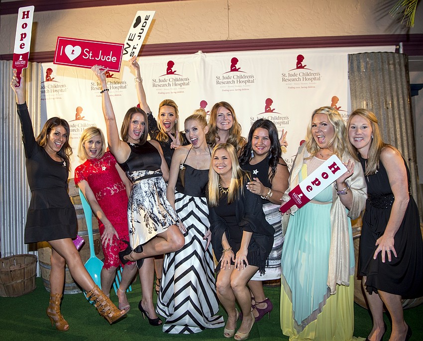 Tatyana Sharoubim-Stewart, Kelly Causey, Jennifer Rust, Montana Taplinger, Ashley Thomas, Megan Buchanan, Lauren Blomster, Kelsey Alholm, Fondren Watts and Sarah Lodge