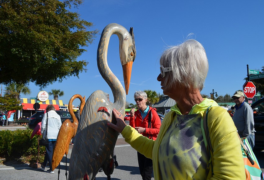 Artists line Ocean Boulevard for Siesta Key Craft Festival Your Observer