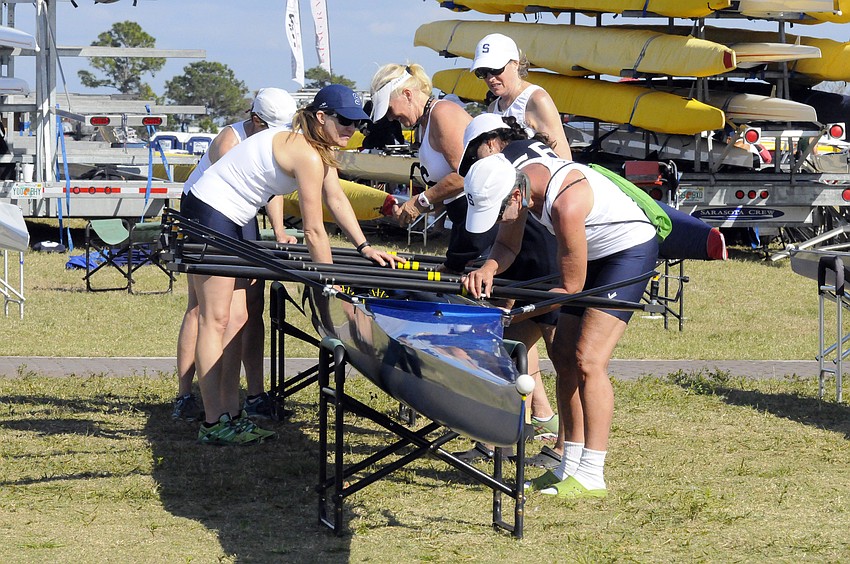 Thyra Schwab, Tonya Johnson, Beth Dodds, Kim Mitchell, Becky Bolletti and Barbara Shivers compete for the Sarasota Crew.