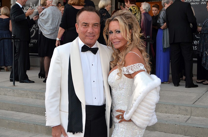 Larry Greenspon and Mary Gratehouse