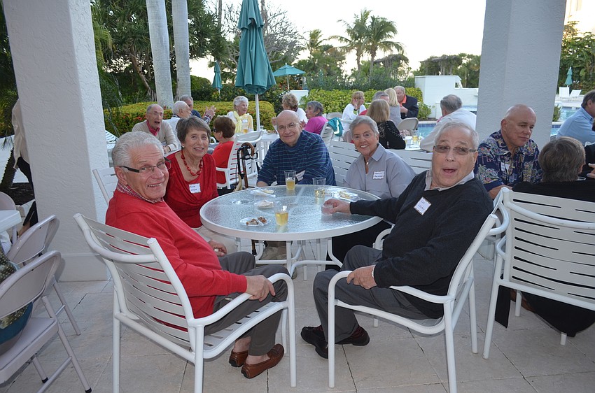 Sandy Mackman, Rhoda and Leon Cooper, Marcie Mackman and Lou Lasday