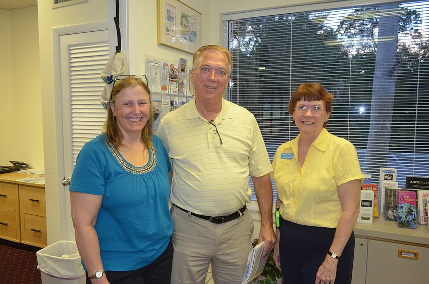 Susan and Herb Annen and Nancy Taussig, of Barefoot Weddings