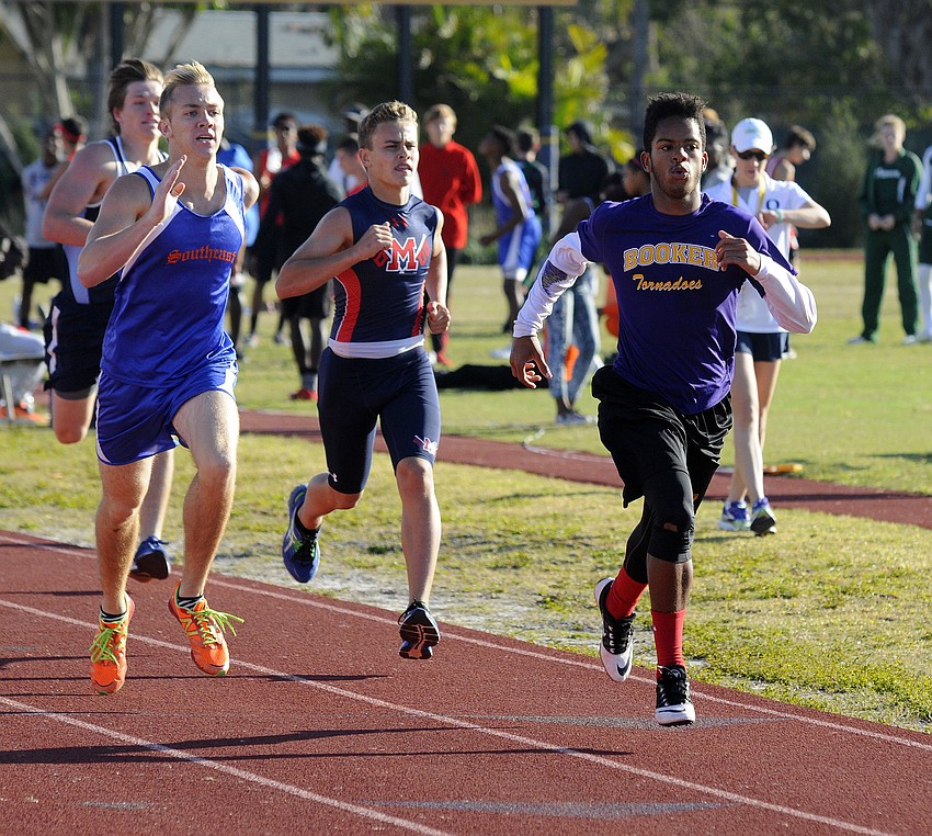 Booker's Jermaine Ziegler races to the finish line in the consolation 800.