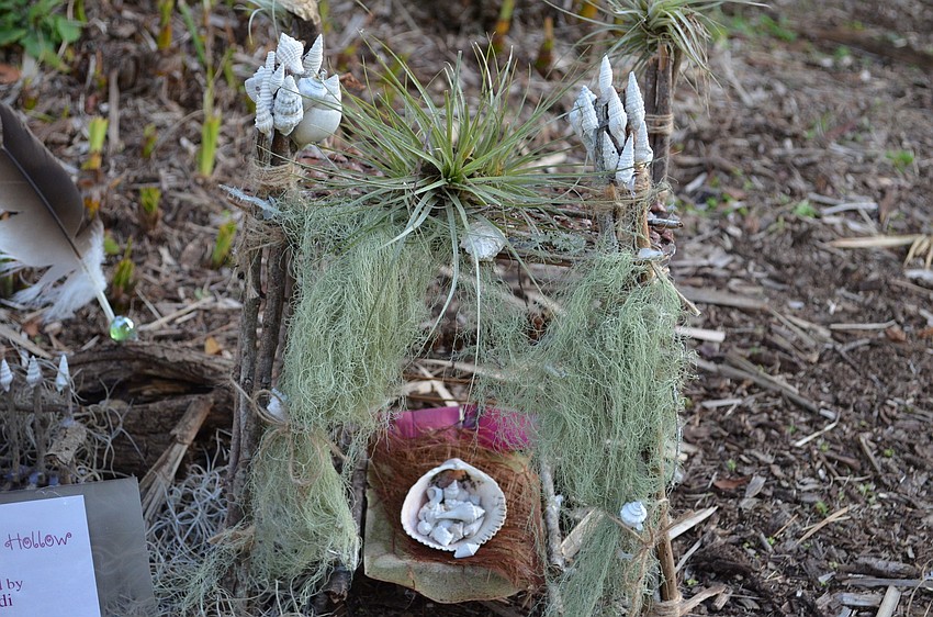 The master bedroom in Misty Moss Hollow incorporated shells and Spanish moss.