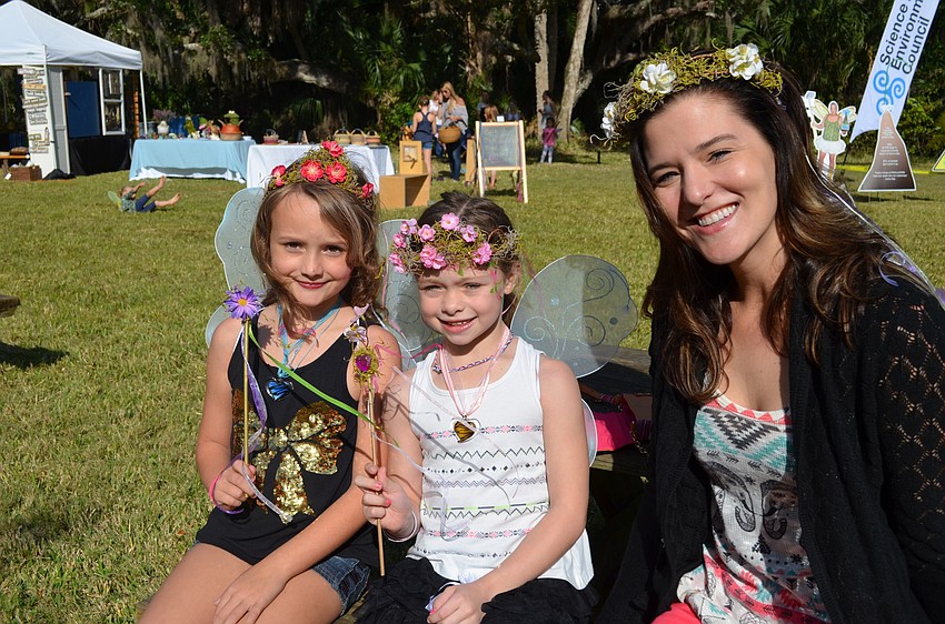 Aspen Peterich, Mayla and Tarah Austin