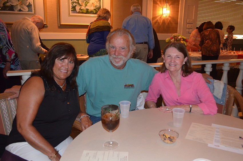 Linda Sellinger with John and Maureen Shea