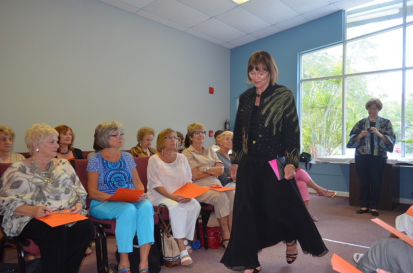 Linda Reilly models.