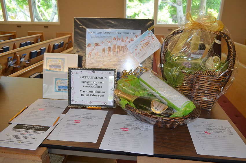 The event featured a silent auction.