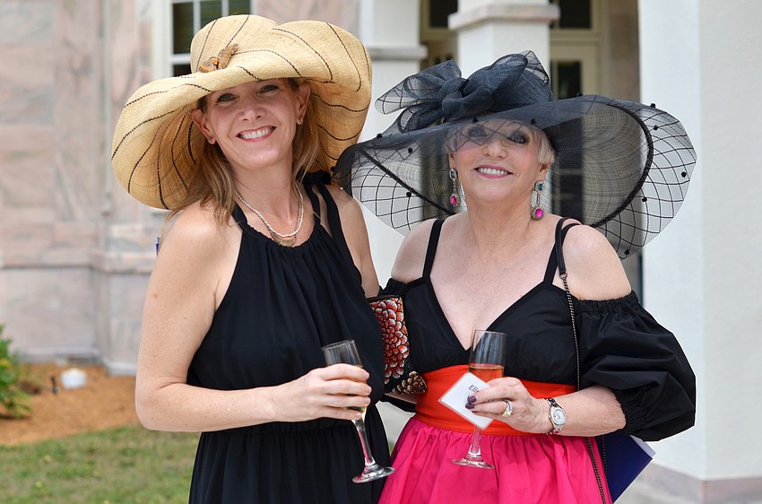 Isa Lambert and Elisabeth Waters