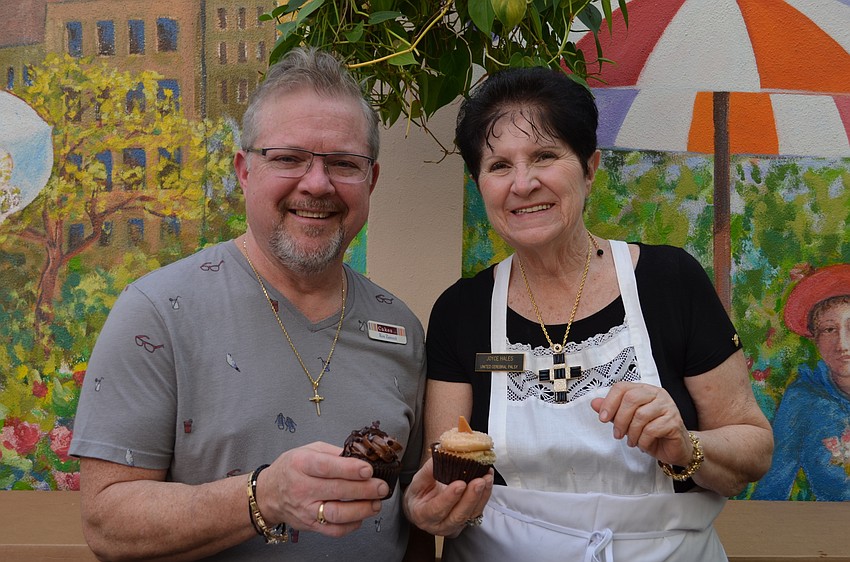 Ron Zammit of Cakes by Ron with United Cerebral Palsy honorary trustee Joyce Hales.