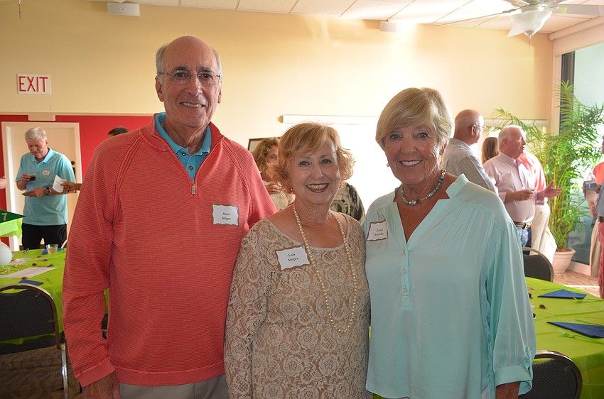 Stan and Lois Singer with Nancy Bronska