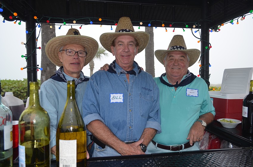 Darryl Jelinek, General Manager Bill Deskus and Gino Del Pup