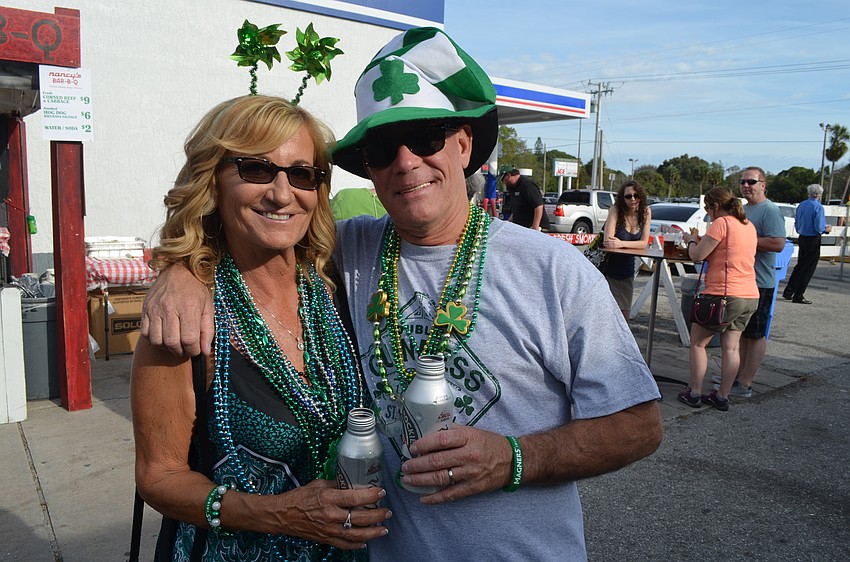 Kimi and Kelly Barnett