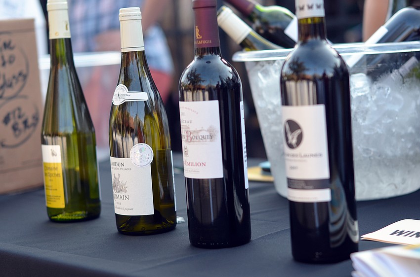 Guests enjoyed a wine tasting before being seated for dinner at Banquet on the Block.