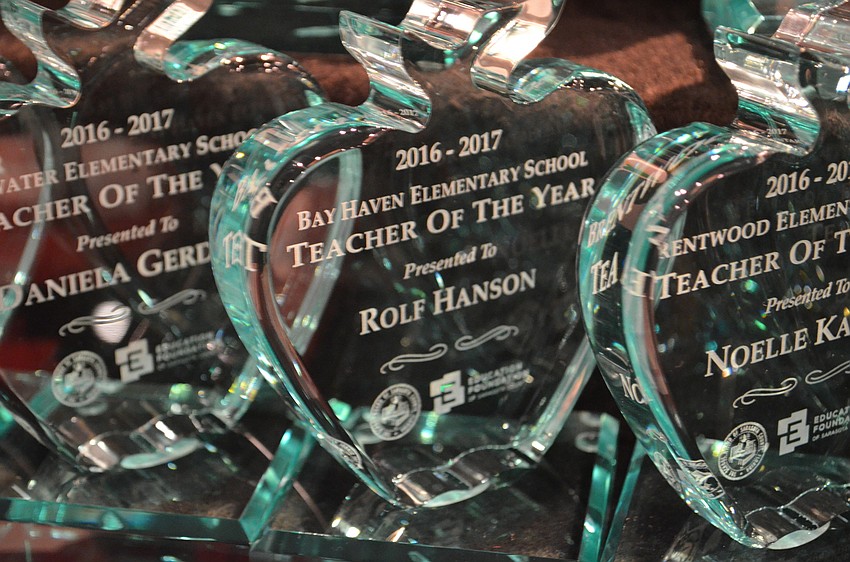 Awards were also given to 40 teachers from each school as the Teacher of the Year for their school.