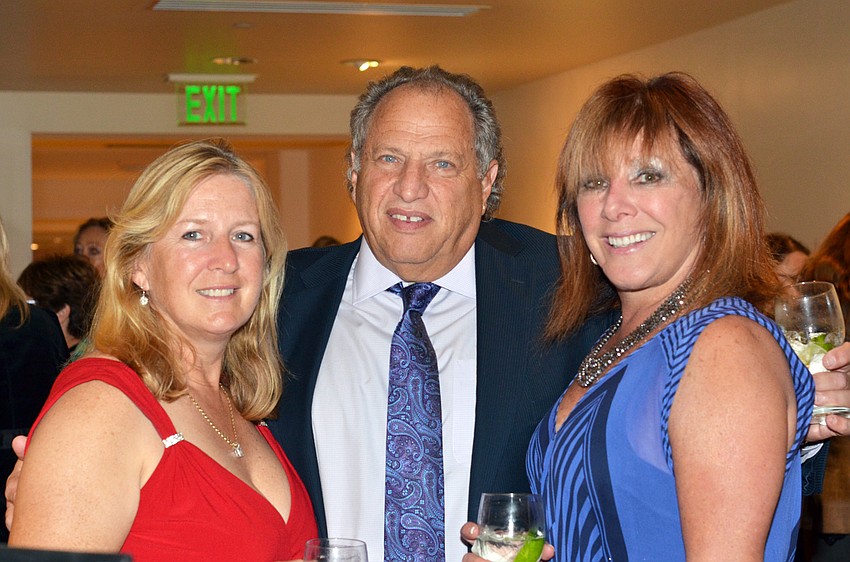 Dee Truluck-Williams with Howie and Sharon Altman
