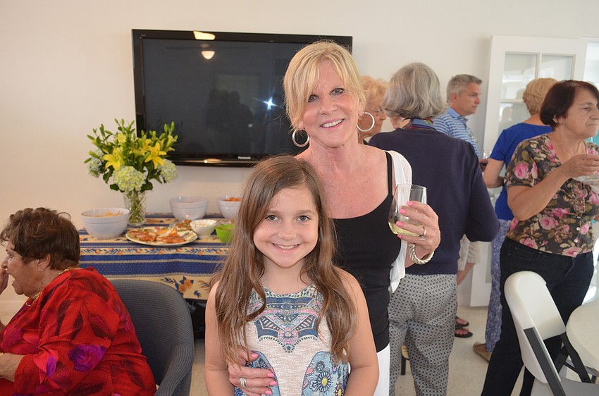 Mia and Bonnie Palizzi