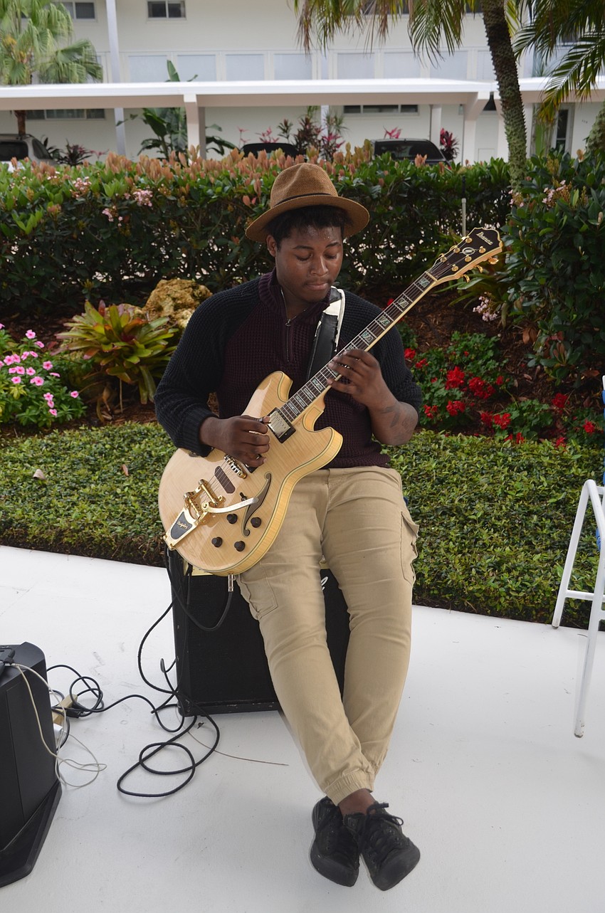 Akiem Esdaile performs.