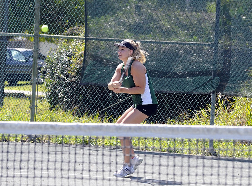 Lakewood Ranch senior Jessie Kroupa fell to Riverview's Amanda Natherson 6-4, 6-3 in her No. 5 singles semifinal.