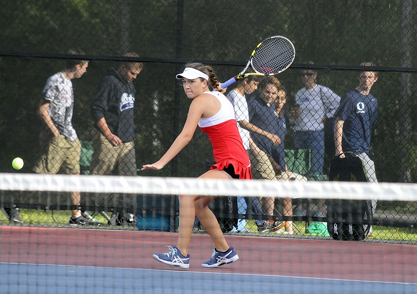 Cardinal Mooney's Tara Berg advanced to the No. 1 singles final.
