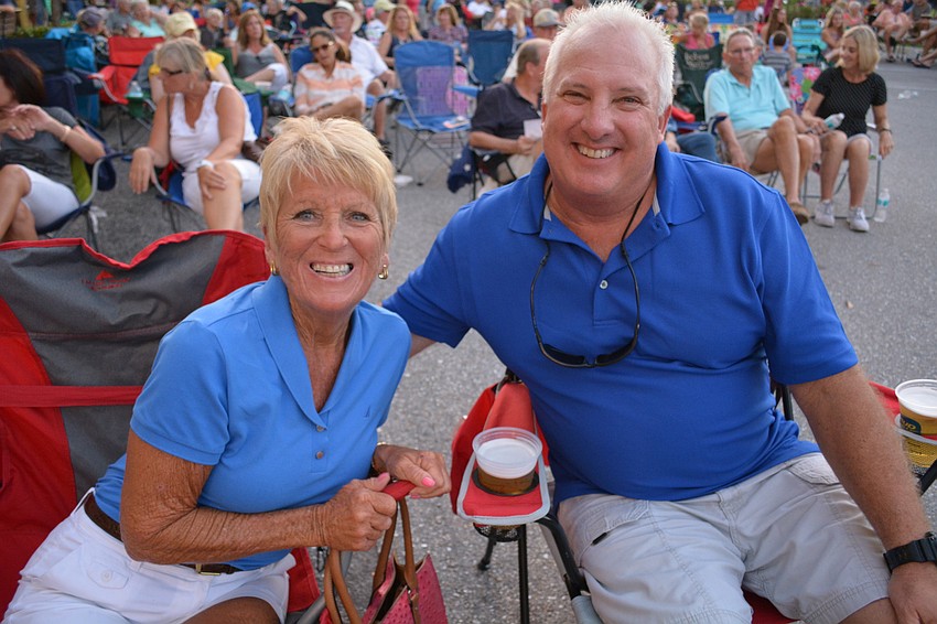 Riva Trace residents Donna and Steve Pulliam make sure to wear blue.