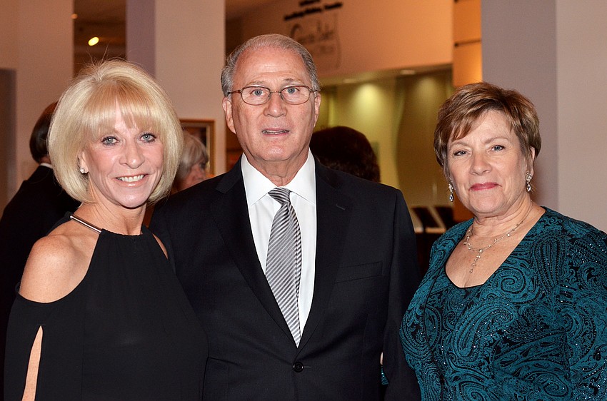 Debbie and Larry Hapsel with Linda Gabriel