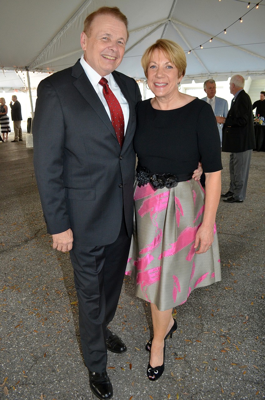 Dr. Larry and Pat Thompson