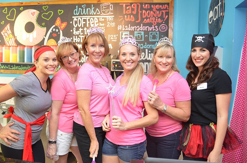 Shylah Rowe, Glenda Riteff, Cathy White, Chelsea Elliott, Debbie Smith and Marisa Merlino