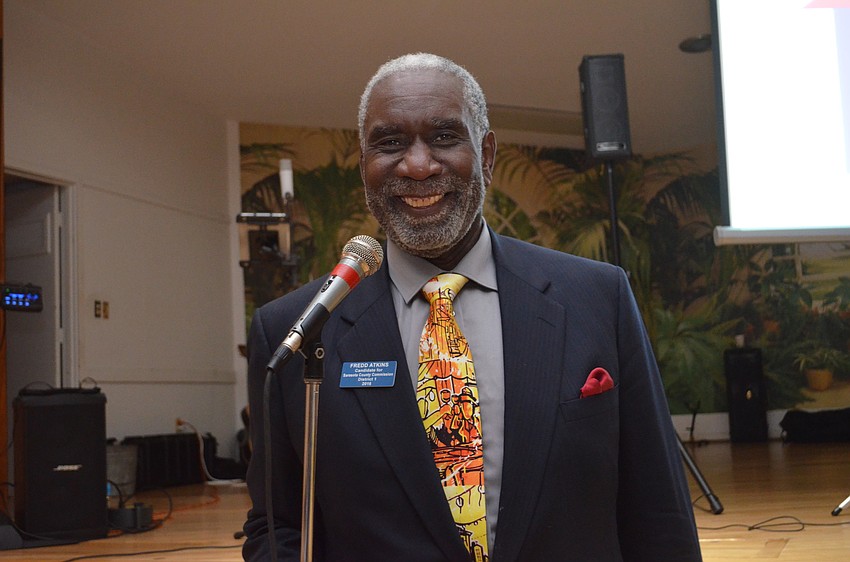 Fredd Atkins addresses guests at the Family Promise Just Desserts event.