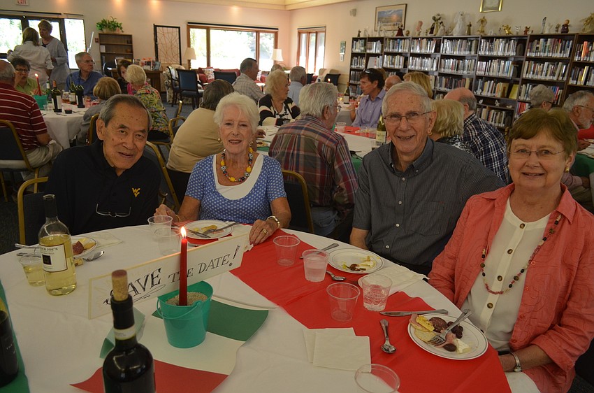 Ray and Lynne Woo with Bill and Elaine Smith