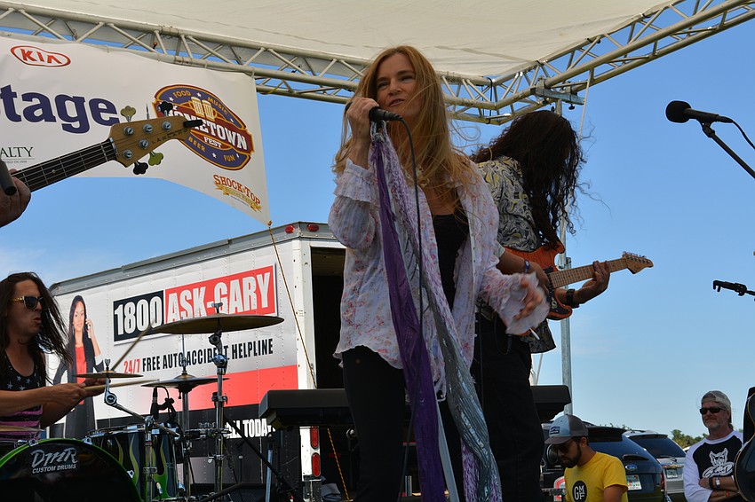 Twinkle performs just after 3 p.m.