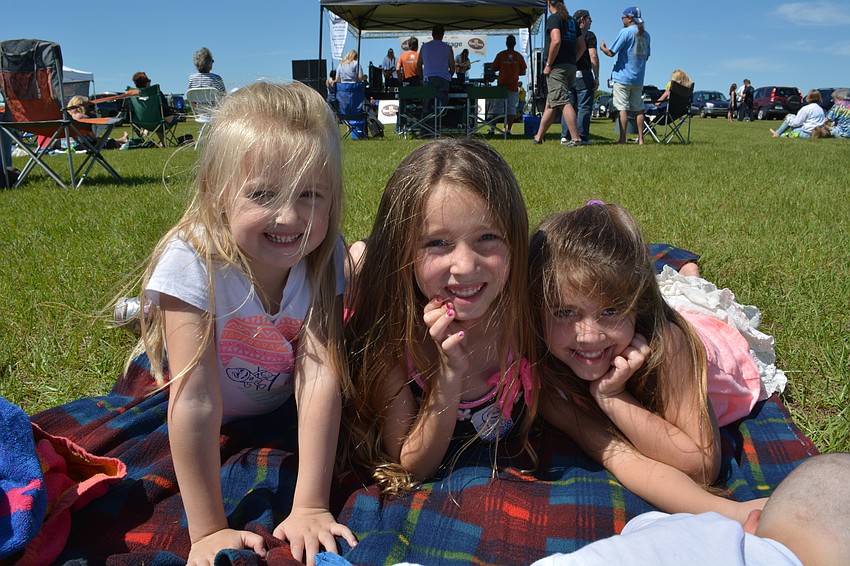 East County's Aliyah Sommers  watches live music with her cousins, Brianna and Angelina Ortiz. Also attending her her cousin David Ortiz, grandmother Angie Smith and sister Alexis Smith.